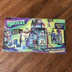 Playmates Toys Teenage Mutant Ninja Turtle Secret Sewer Lair Action Playset 2012